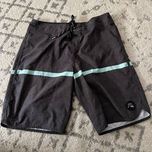 Board shorts 32
